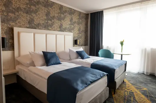 Airport Hotel Budapest, Vecss