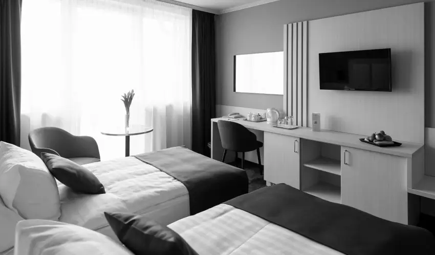Airport Hotel Budapest Vecs�s