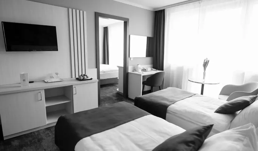 Airport Hotel Budapest Vecs�s