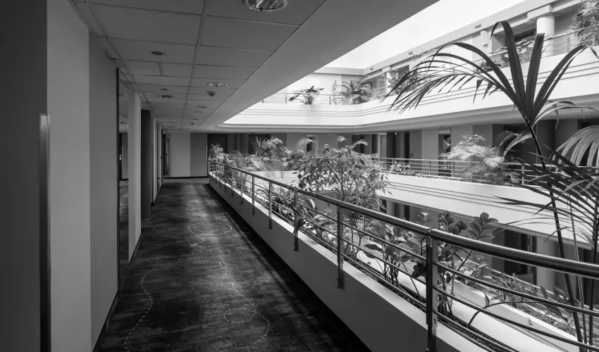 Airport Hotel Budapest Vecs�s