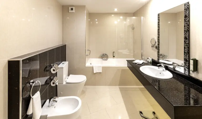 Colosseum Wellness Hotel Mrahalom