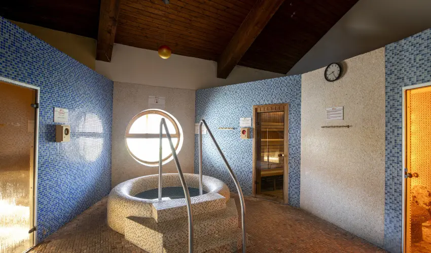 Colosseum Wellness Hotel Mrahalom