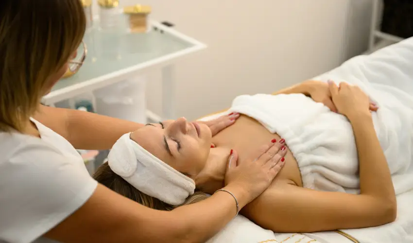 Colosseum Wellness Hotel M�rahalom