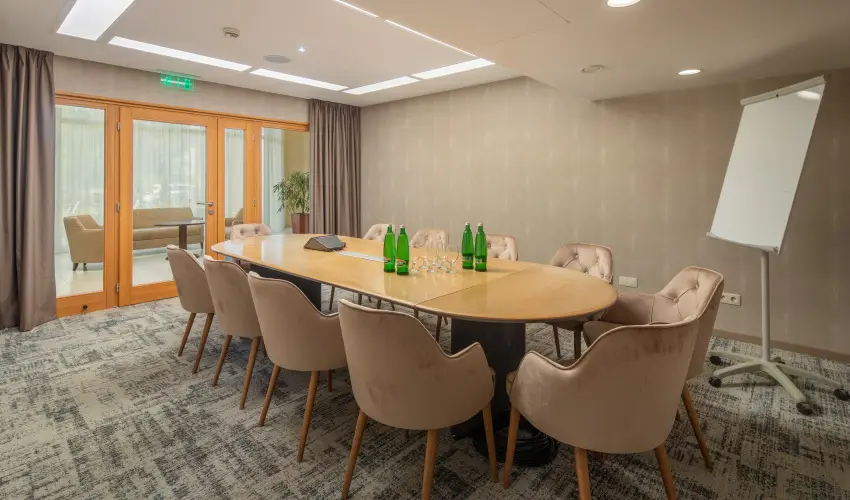 Greenfield Hotel Golf & Spa Bk, Bkfrd?