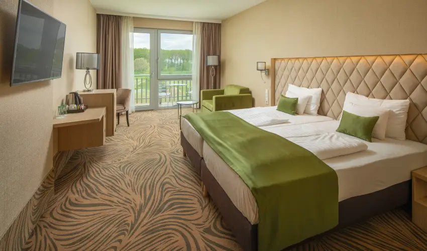 Greenfield Hotel Golf & Spa Bk, Bkfrd?