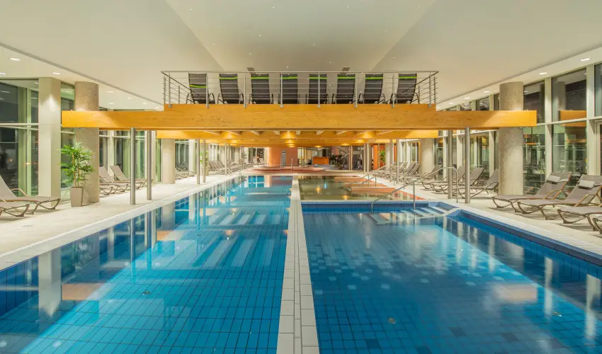 Greenfield Hotel Golf & Spa Bk, Bkfrd?