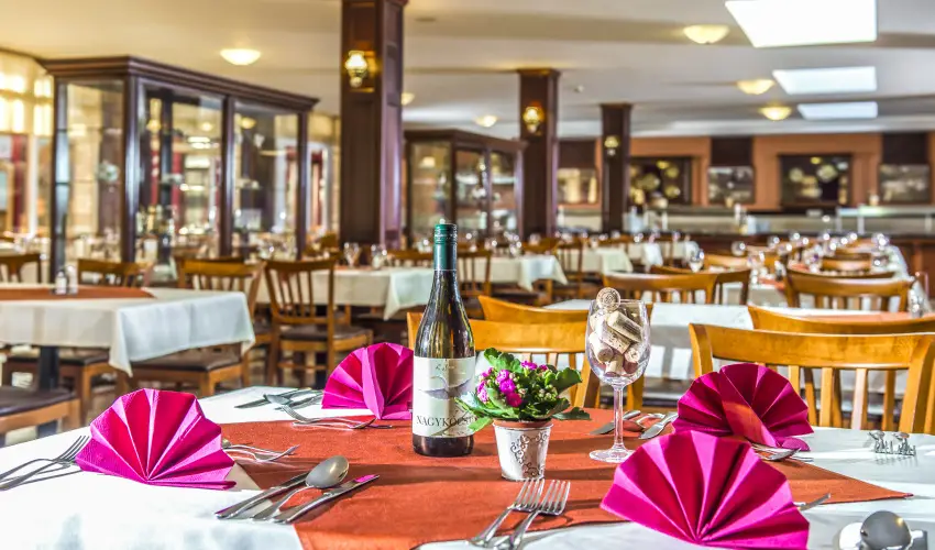 Hotel Kapitány Superior Wellness Sümeg