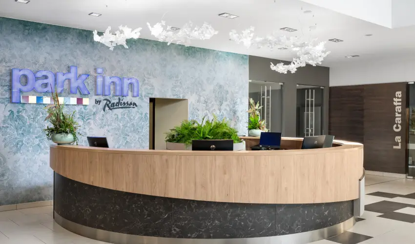 Park Inn by Radisson S�rv�r Resort & Spa S�rv�r