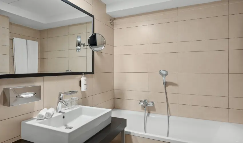 Park Inn by Radisson S�rv�r Resort & Spa S�rv�r