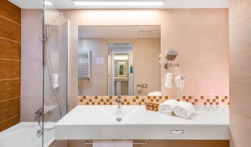 Lifestyle Hotel Mtra Mtrahza