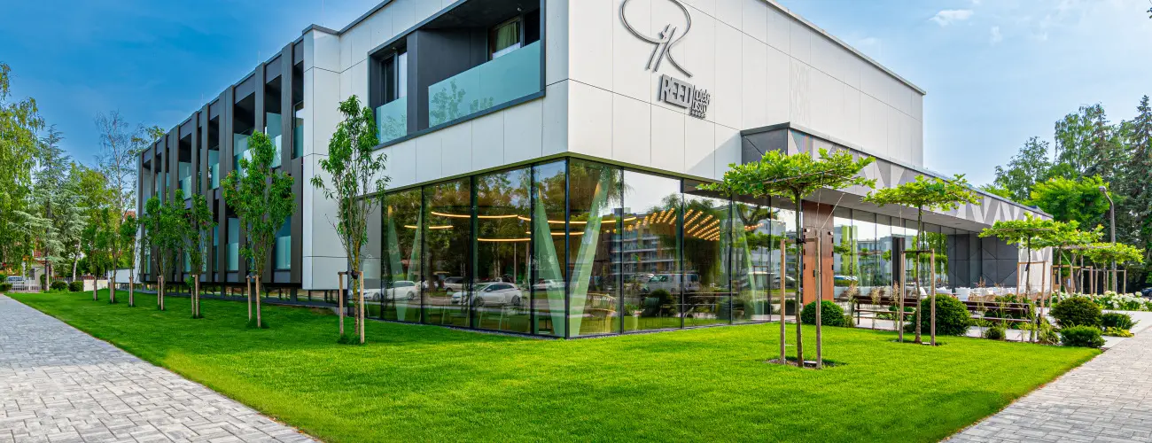 REED Luxury Hotel & Bistro Sifok - Napi rak reggelivel (1 jtl)