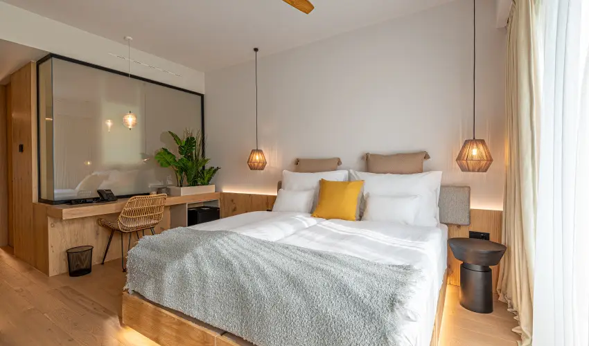 REED Luxury Hotel & Bistro Sifok