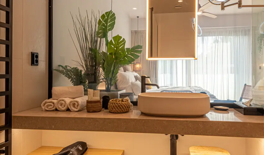 REED Luxury Hotel & Bistro Sifok