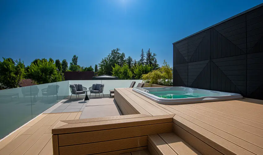 REED Luxury Hotel & Bistro Sifok