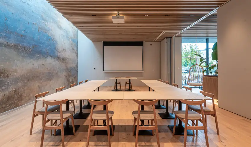 REED Luxury Hotel & Bistro Sifok