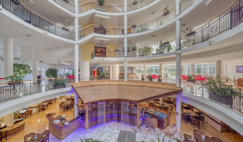 Lotus Therme Hotel & Spa Hévíz