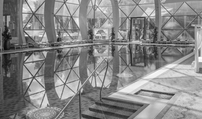 Spirit Hotel Thermal Spa S�rv�r