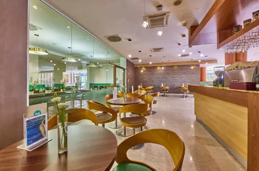 Vital Hotel Nautis, G�rdony