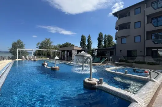 Hotel Wellamarin, Zam�rdi