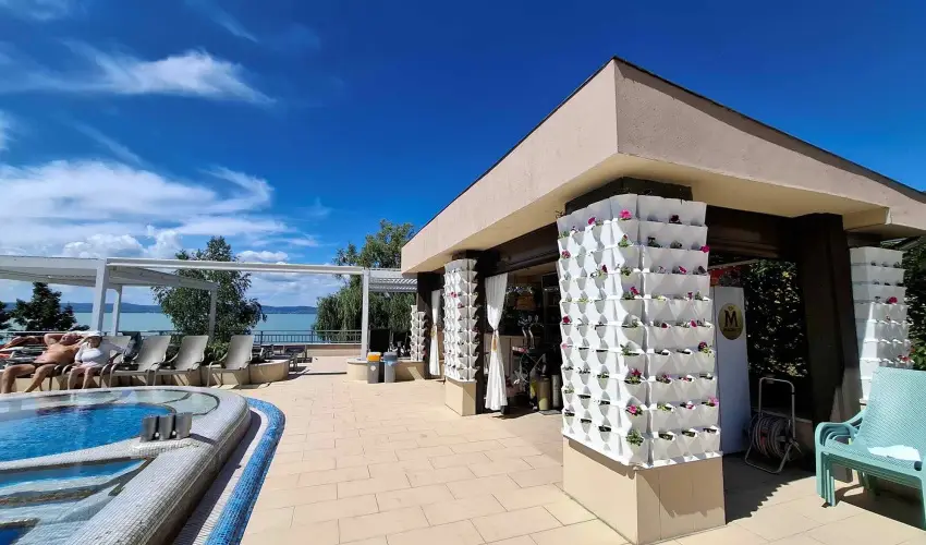 Hotel Wellamarin Zamrdi